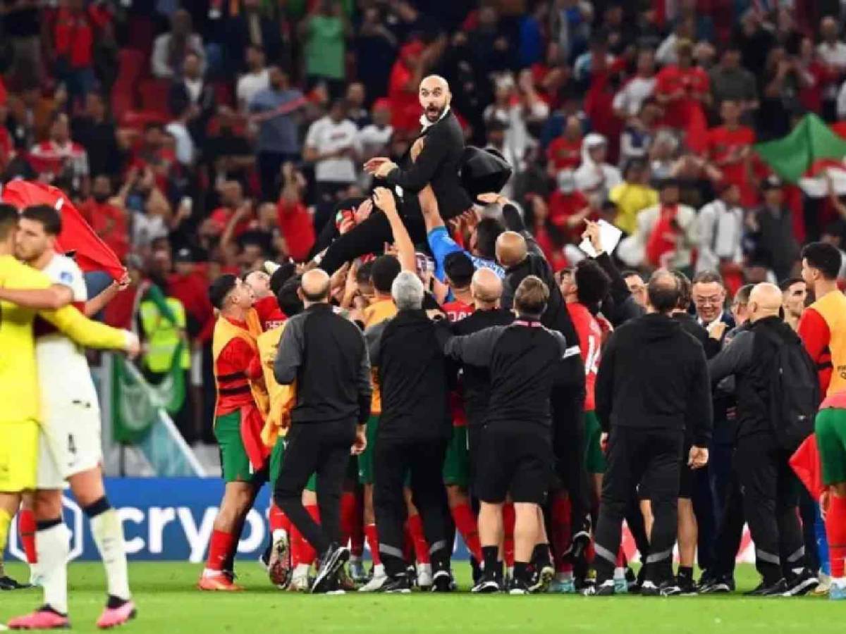 Despiden a técnico antes del Mundial 2026: buscan a Xavi y esta es su respuesta