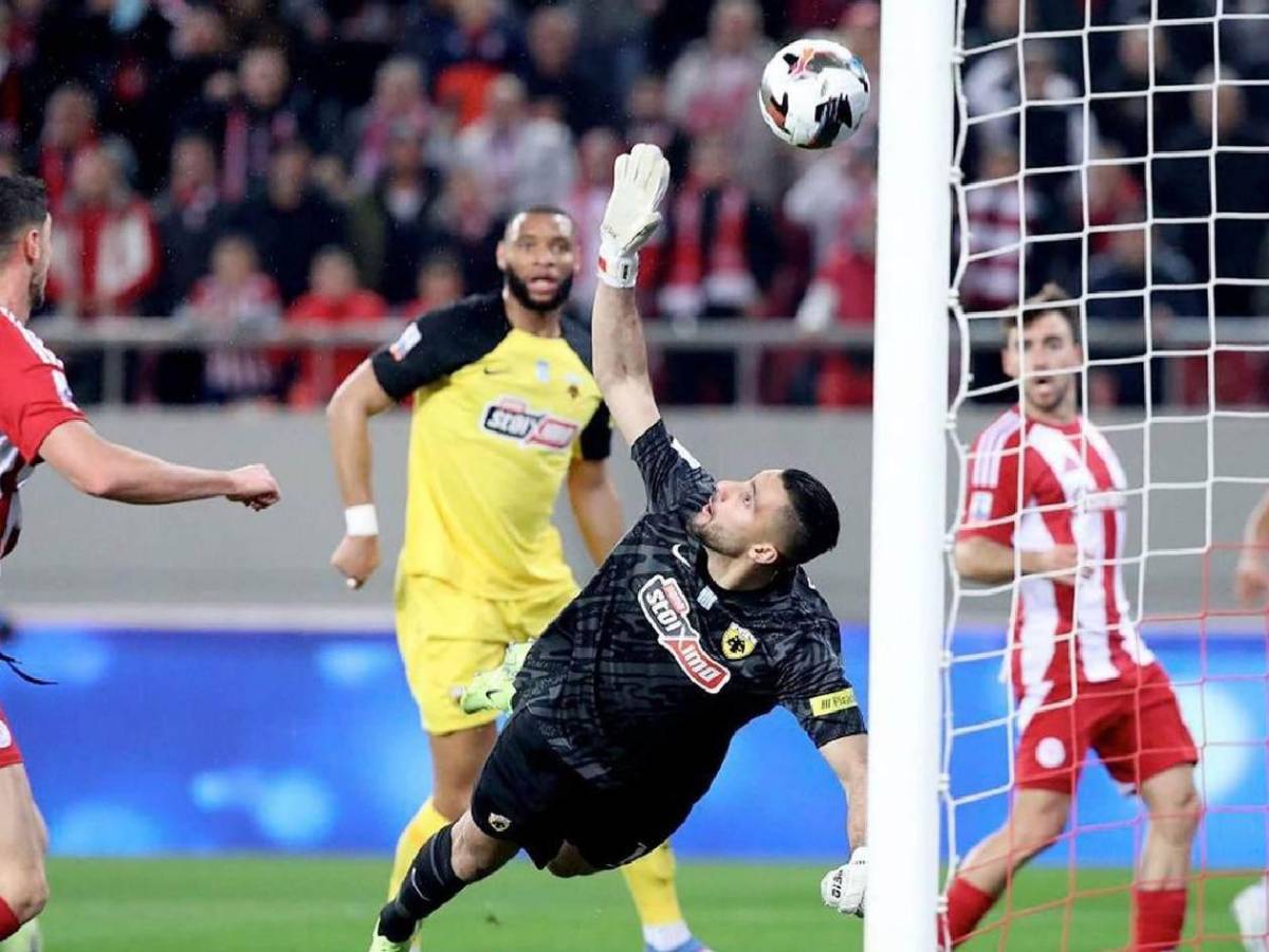 Show de Luis Palma en Grecia, ‘lujo’ del hondureño y mensaje del Olympiacos