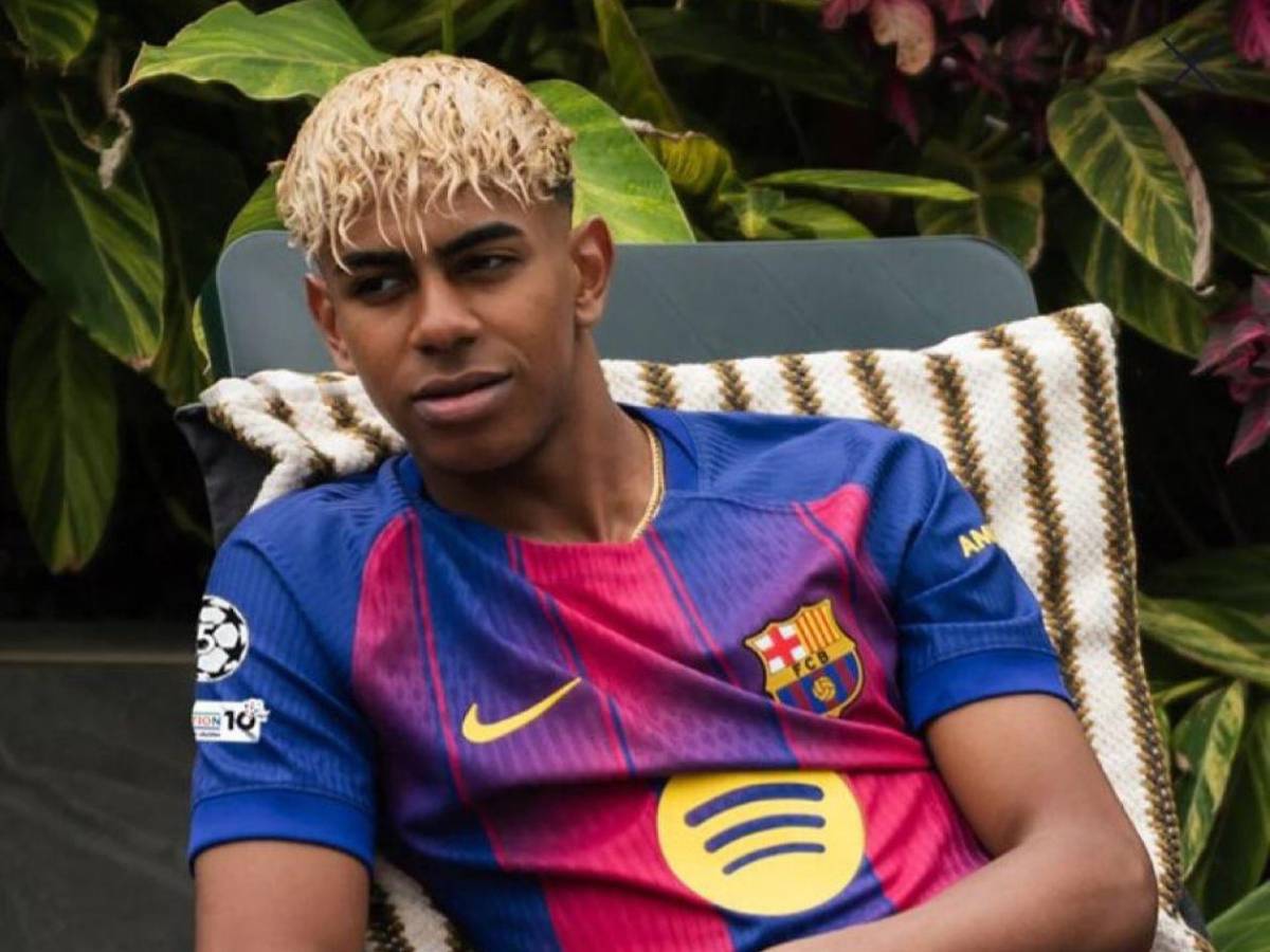 Barcelona presenta su nueva camiseta para la nueva temporada: “Esta huele a Champions”