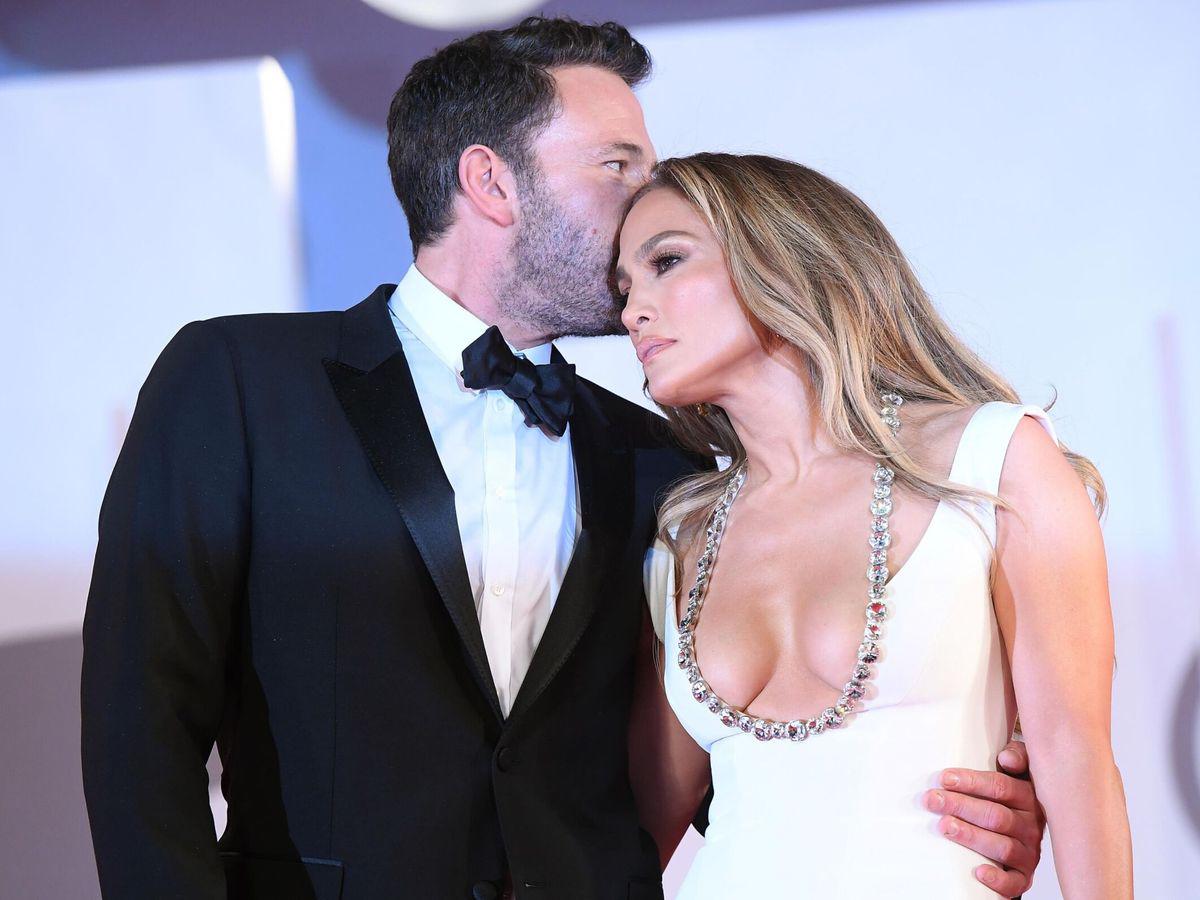 JLo asegura que ya aprendió a ser feliz sola, sin una pareja a su lado