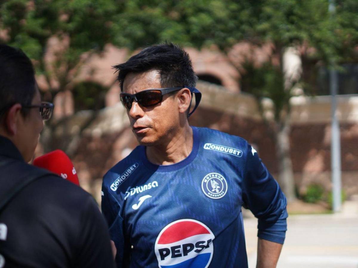 Honduras - El Salvador: Bellas chicas y curiosa petición a Palma