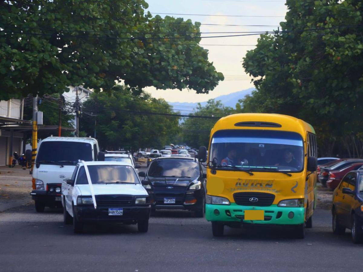 ¿Cuáles son las infracciones de tránsito que más cometen los conductores de buses rapiditos?