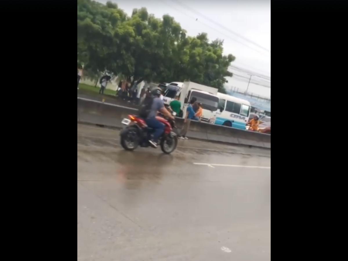La razón del por qué el caos vehicular en San Pedro Sula este jueves