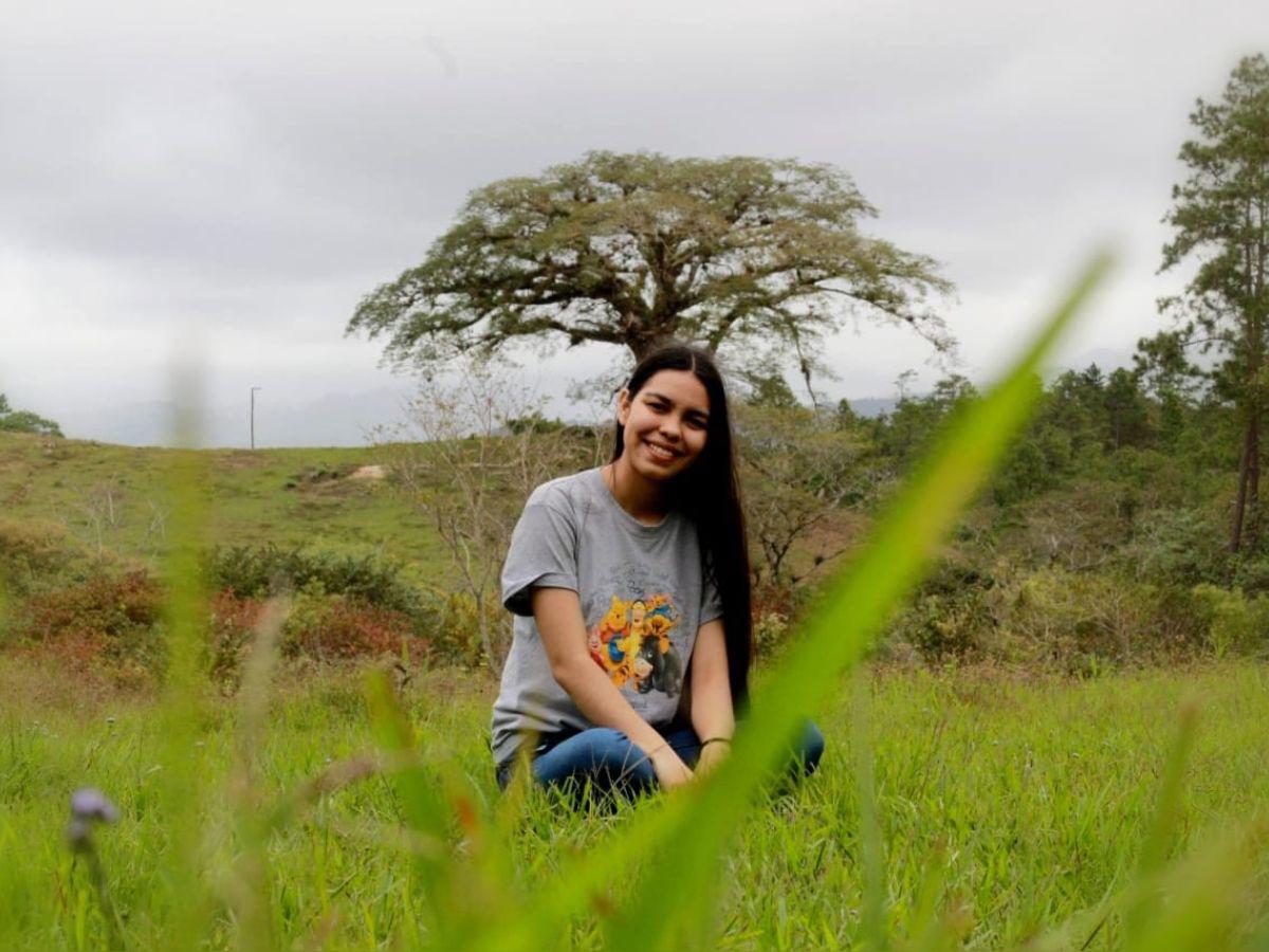 Stephany fue alcanzada por un rayo en Omoa, Cortés, poco después de su boda