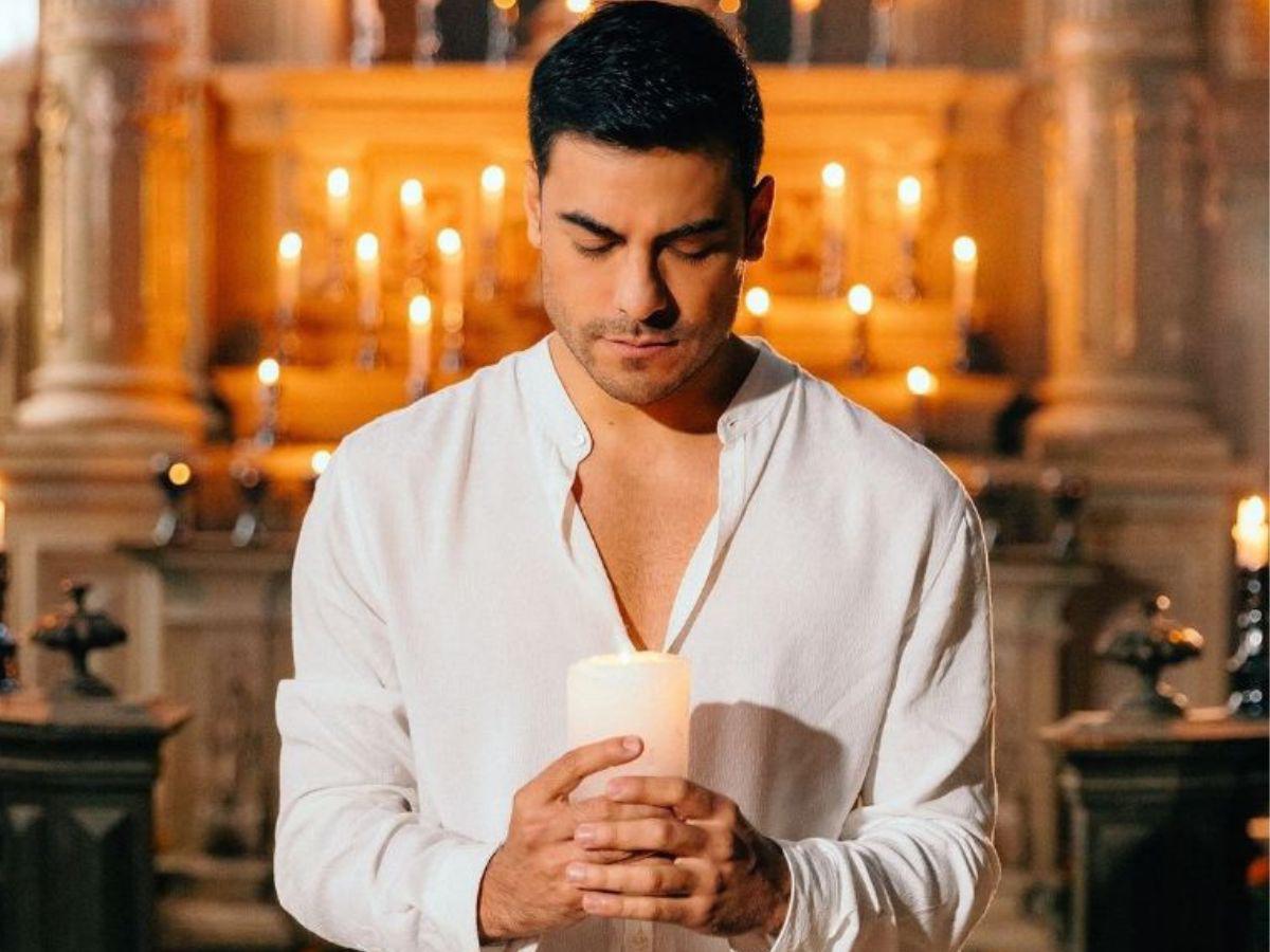 Carlos Rivera estrena canción dedicada al Día de Muertos