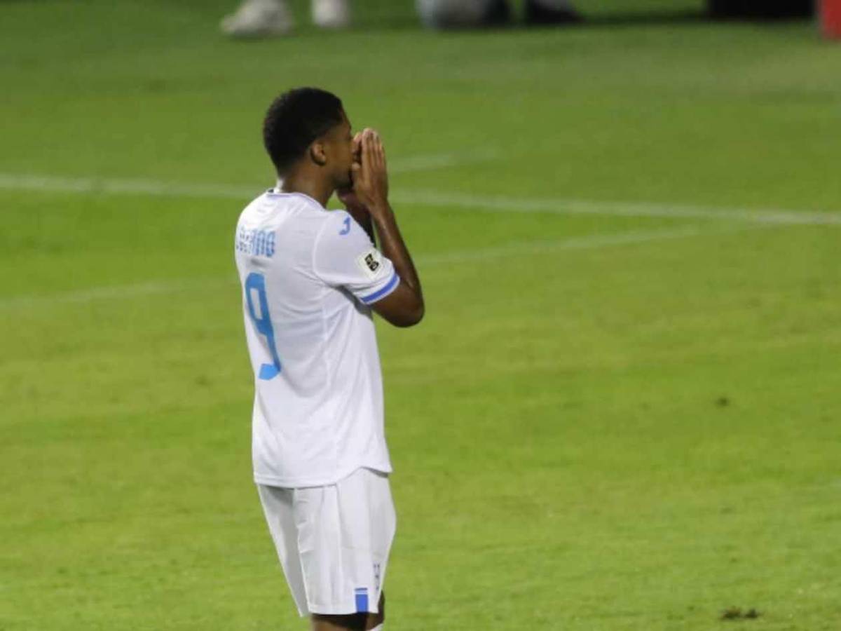 Rueda cambia medio equipo: el 11 titular de Honduras contra El Salvador en la Copa Oro