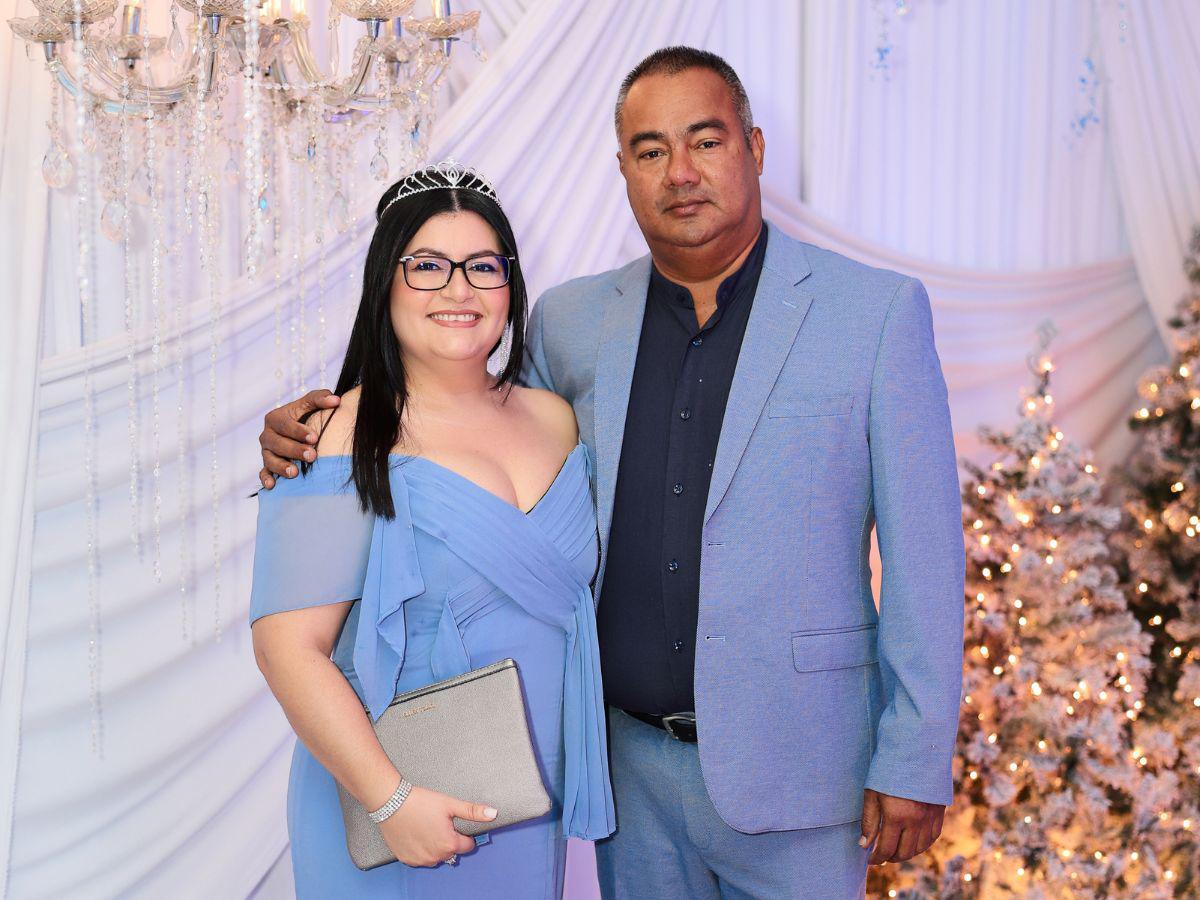 UTH y Grupo Inversa celebra su cena navideña con una noche inspirada en La Reina de Hielo y El Cazador