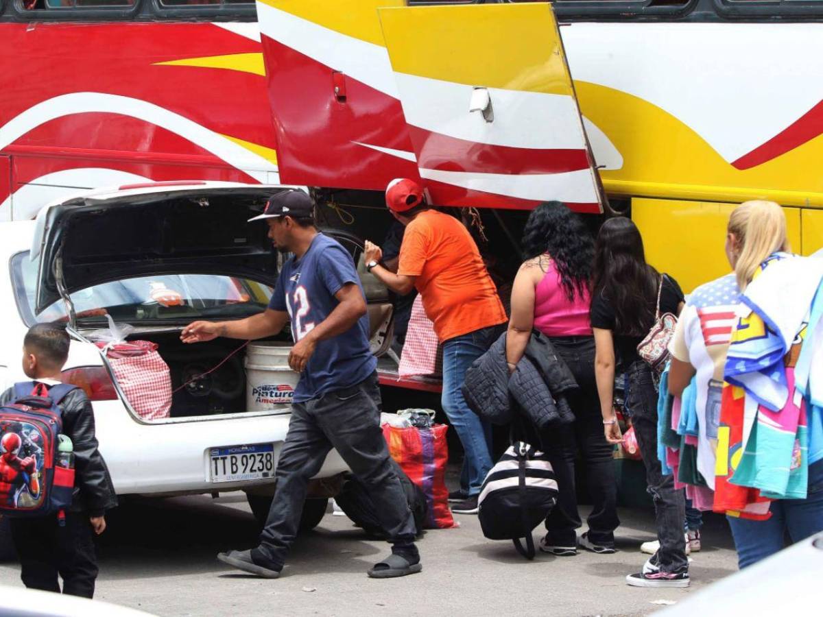 Masiva movilización marca inicio de Semana Santa