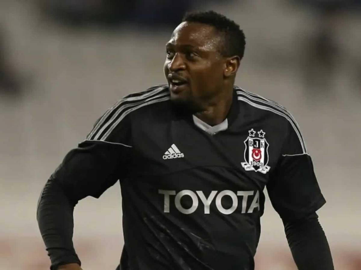 Fallece reconocido futbolista tras desplomarse en pleno partido: Murió en el campo