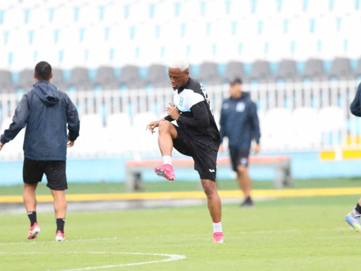 Selección de Honduras afina detalles para sus duelos eliminatorios