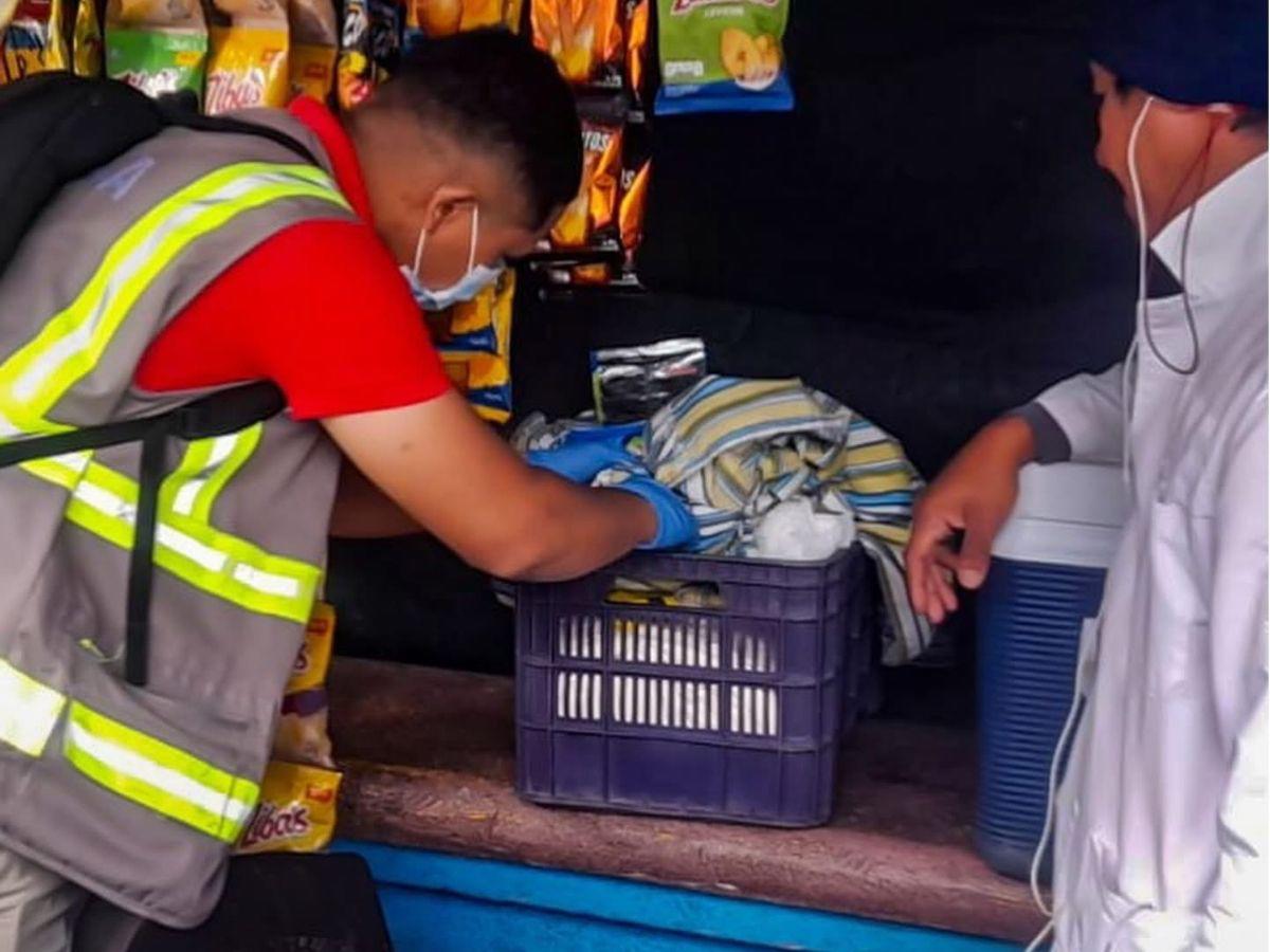 ¿Qué irregularidades detectó Arsa en negocios de alimentos y farmacias?