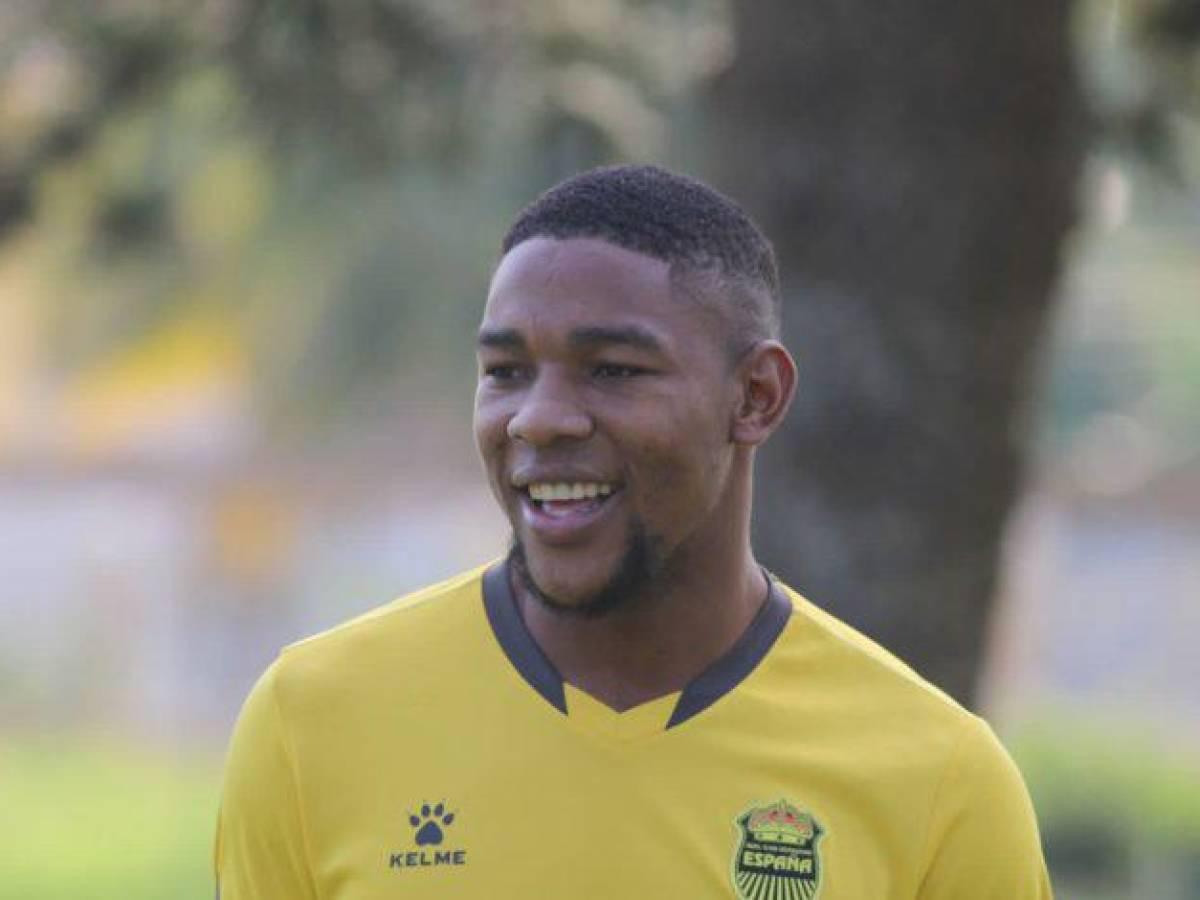 ¿Quién lo recomendó? Yeison Mejía se marchó rumbo a EUA