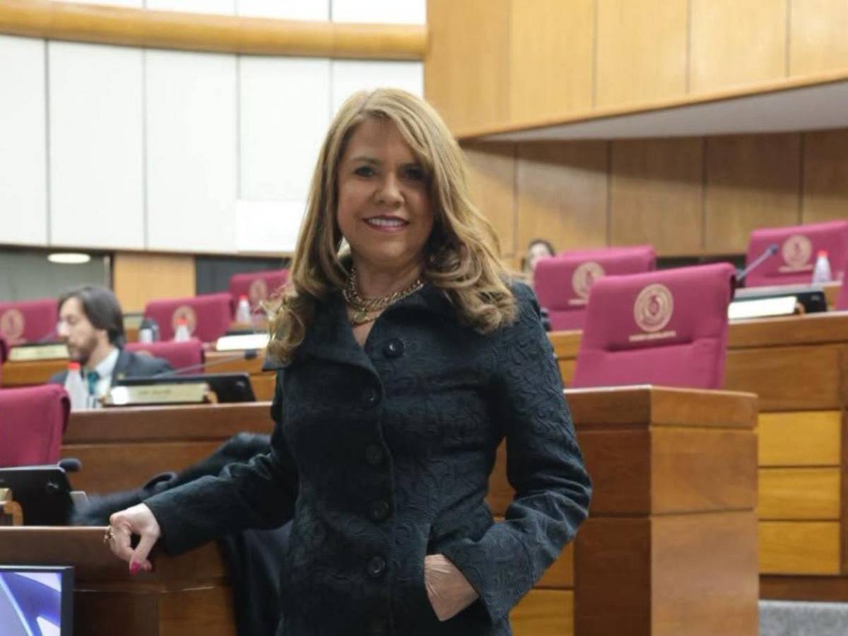 Senadora le responde a Mbappé y le hace insólita petición: El problema es entre vos y yo