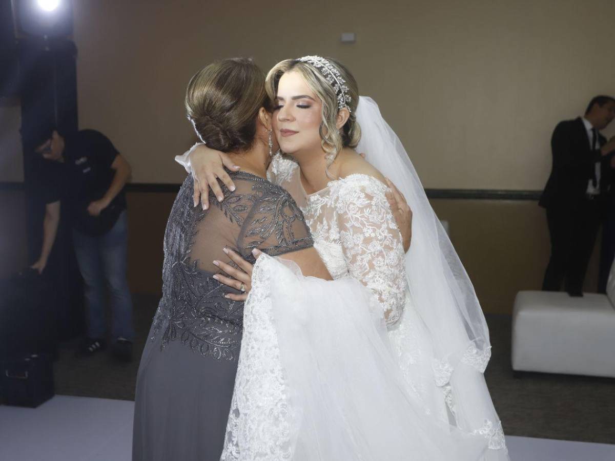 ¡Amor eterno! Gisselle Caballero y Mario Velásquez se dieron el “sí”