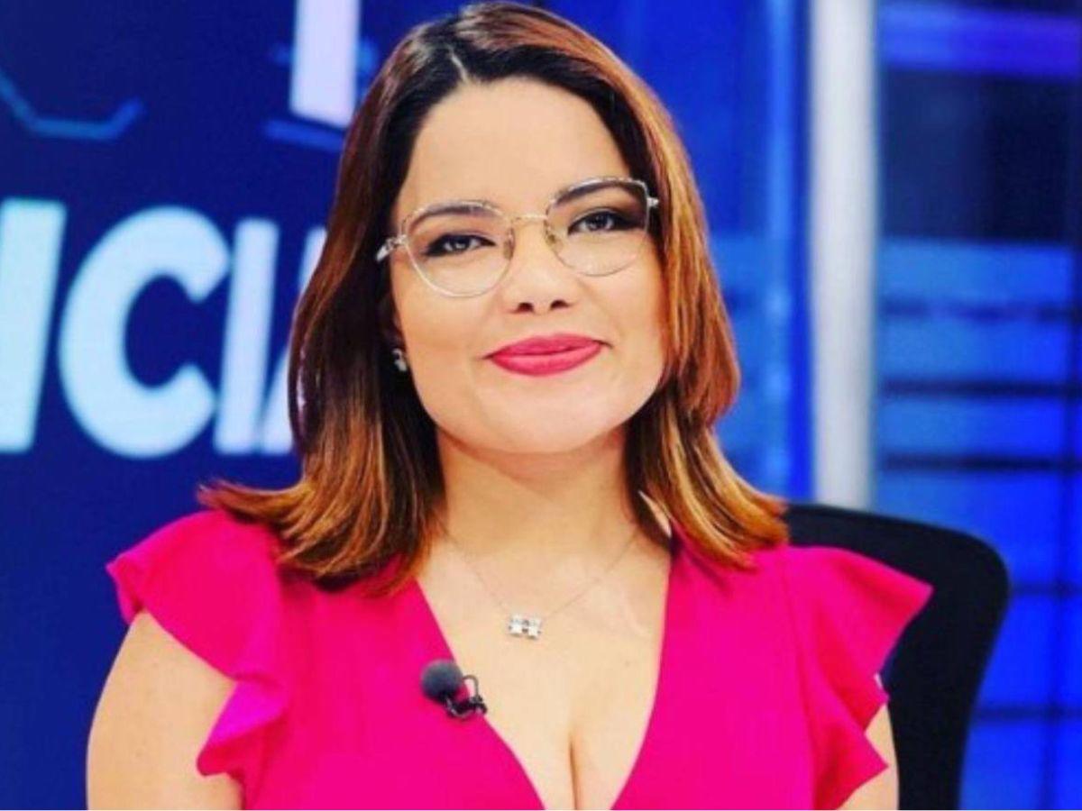 Ariela Cáceres y Alex tienen encontronazo en vivo: Estamos dos gatos iguales