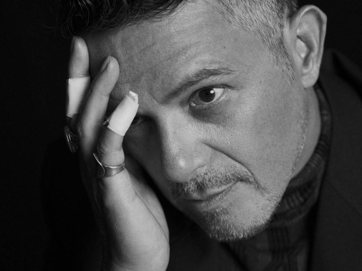 Alejandro Sanz llora muerte de dos seres queridos en tragedia de Santo Domingo