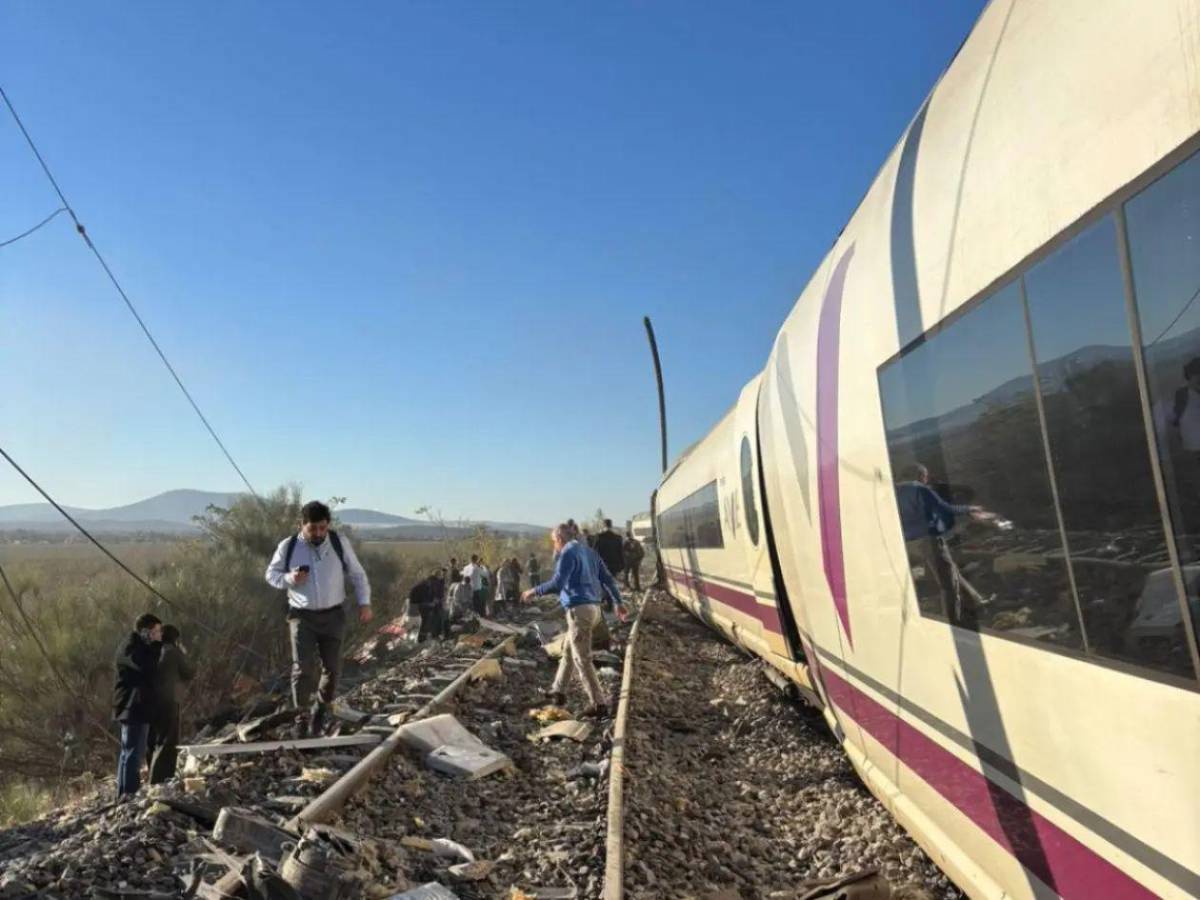 ¿Qué se sabe del choque de trenes en Toledo que dejó más de 60 muertos?