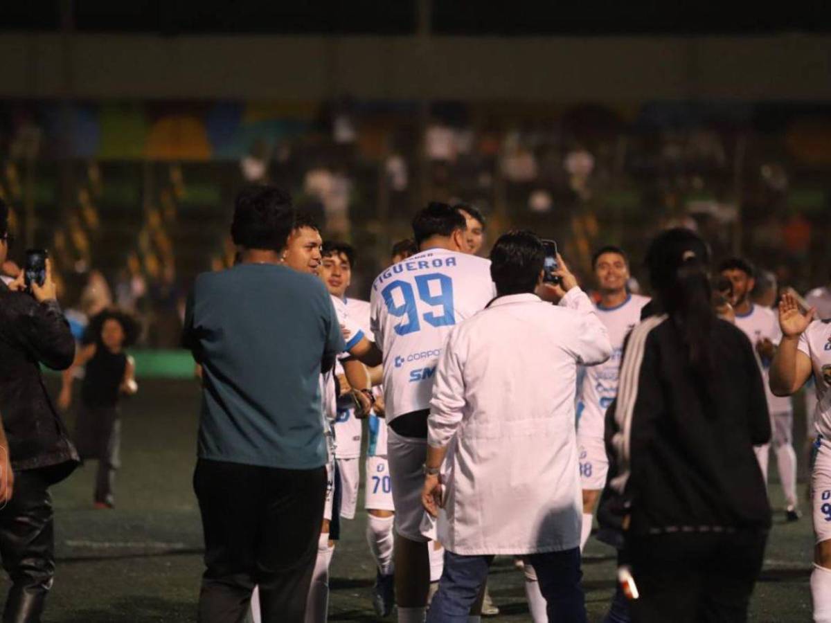 Supremo se retira de la Selección de tiktokers y señala a un influencer