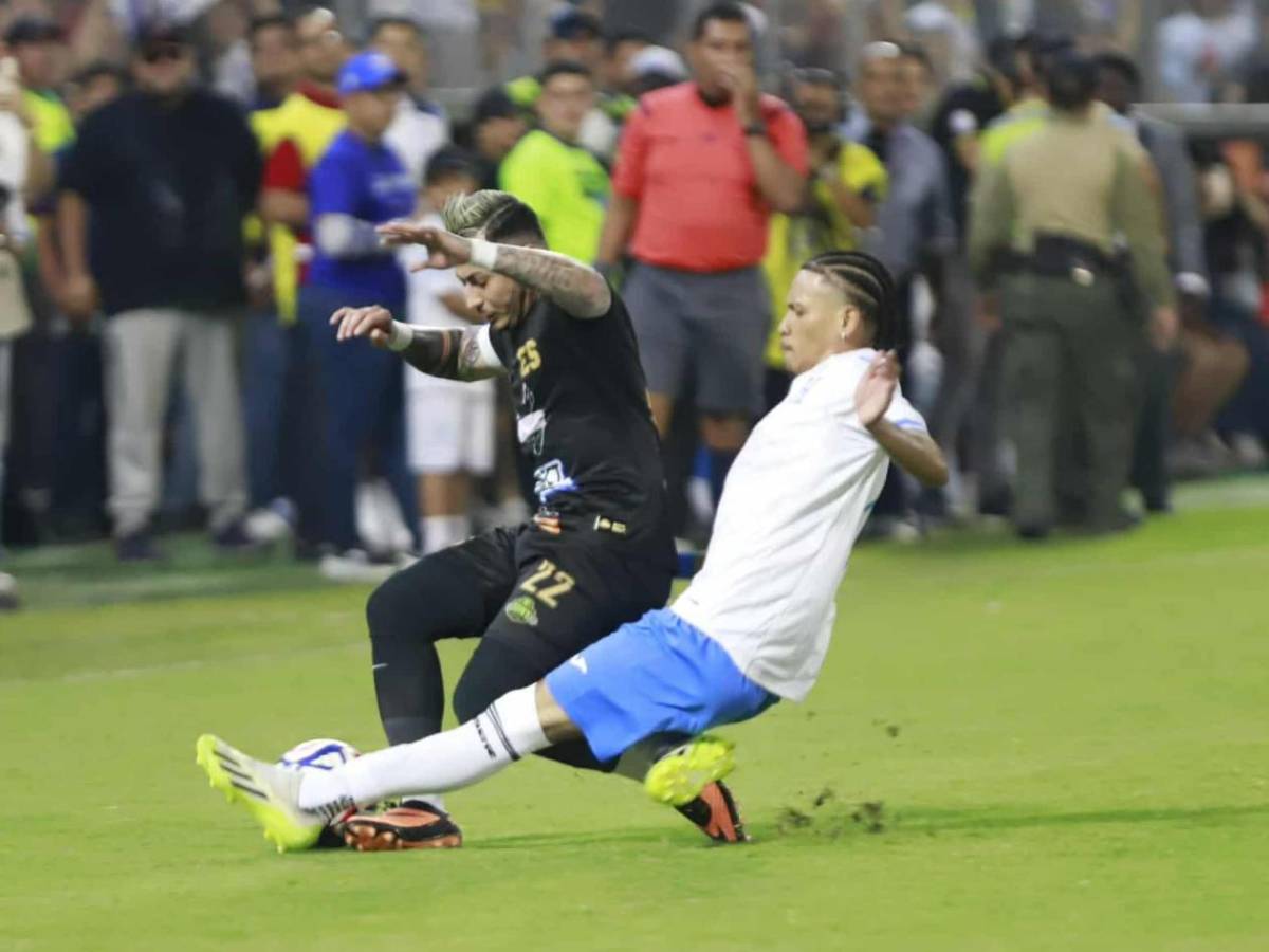 Tiktoker de El Salvador arremete contra Supremo y Nasralla: Toman dura decisión