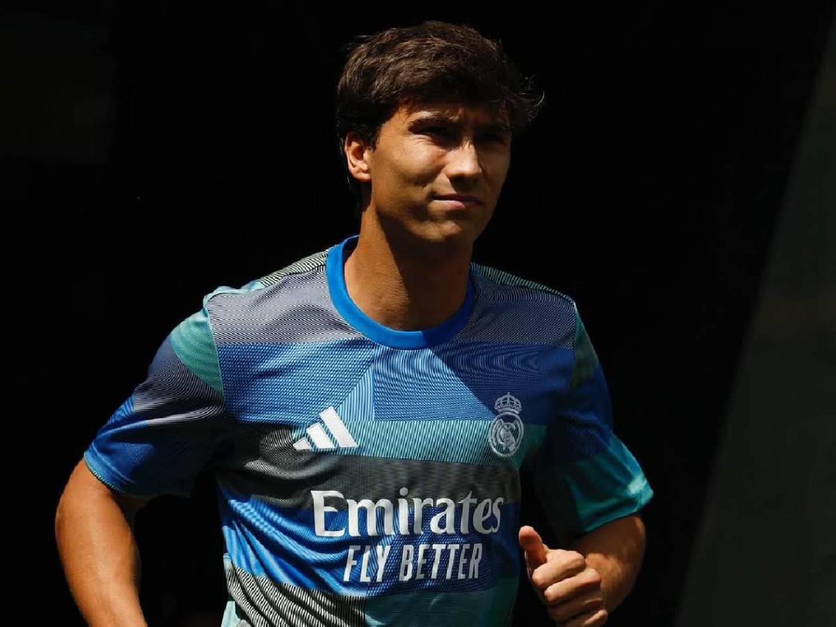 Se iría del Real Madrid: el insólito problema para inscribir a goleador de Xabi