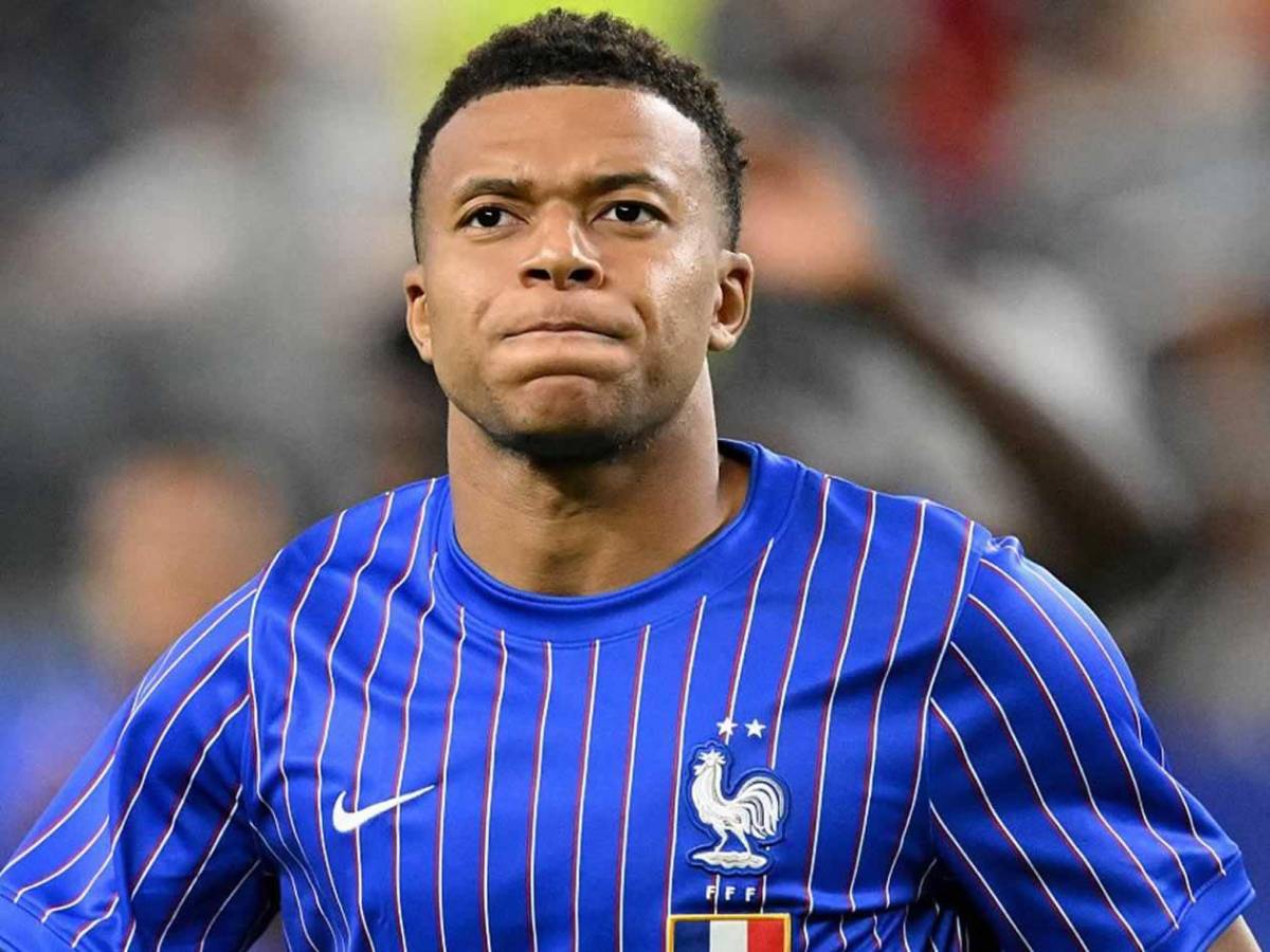 Fuerte acusación contra Mbappé: Está intentando comprar votos para el Balón de Oro