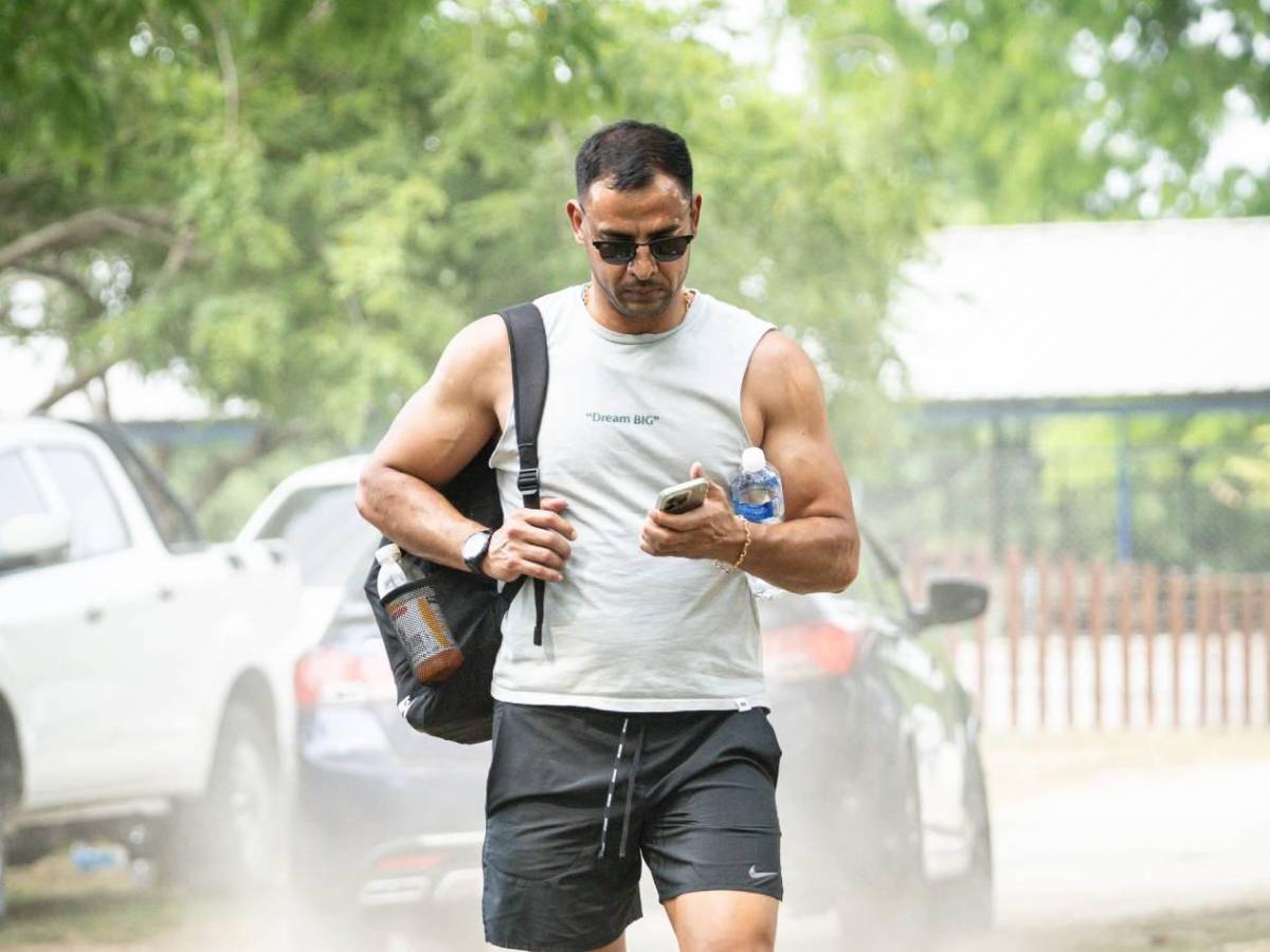 Famoso bimundialista internacional llegó a San Pedro Sula, ¿el motivo ?