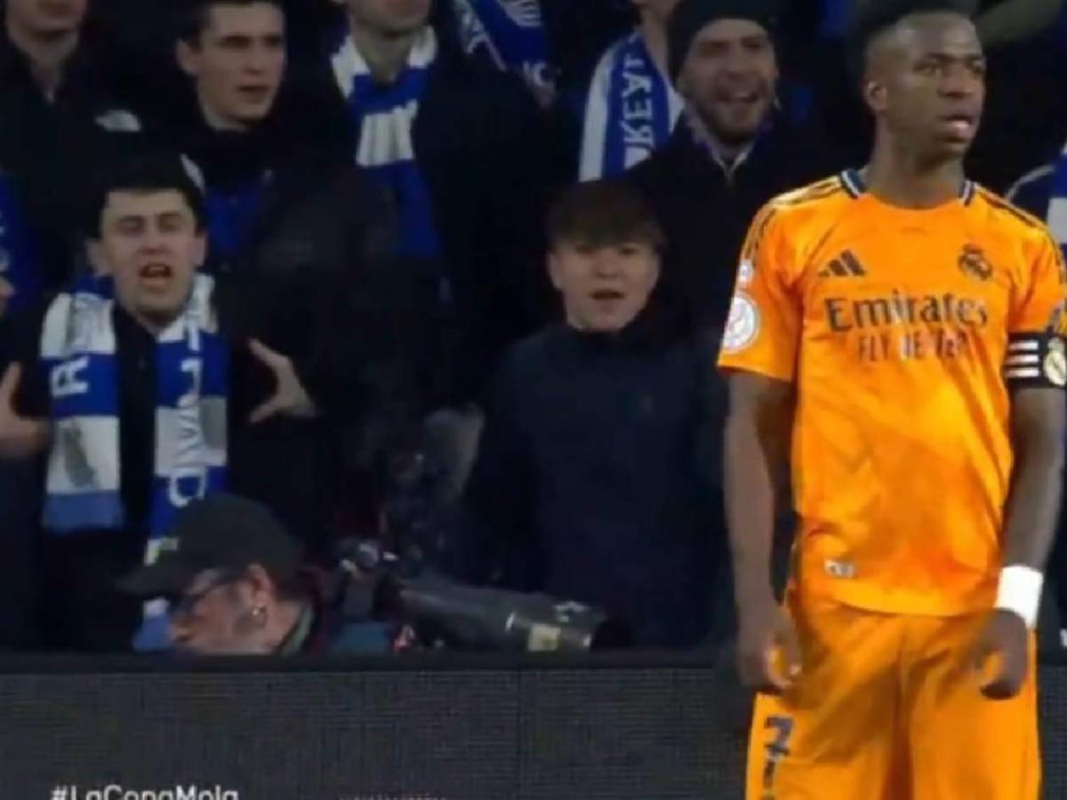 Insultos a Vinicius, susto del Real Madrid y jugador salió entre lágrimas