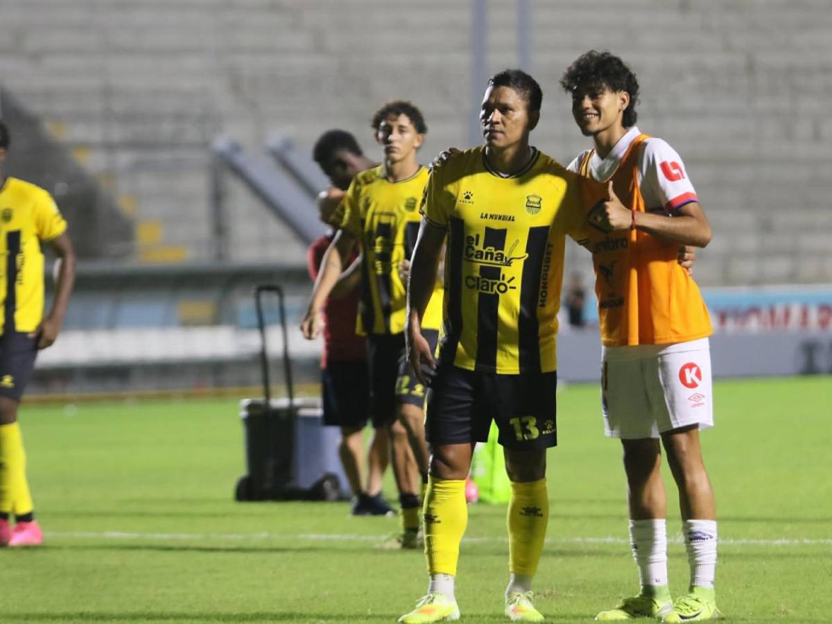 Hija de leyenda, enfado de Menjívar, las grúas en el Nacional y petición a Moya