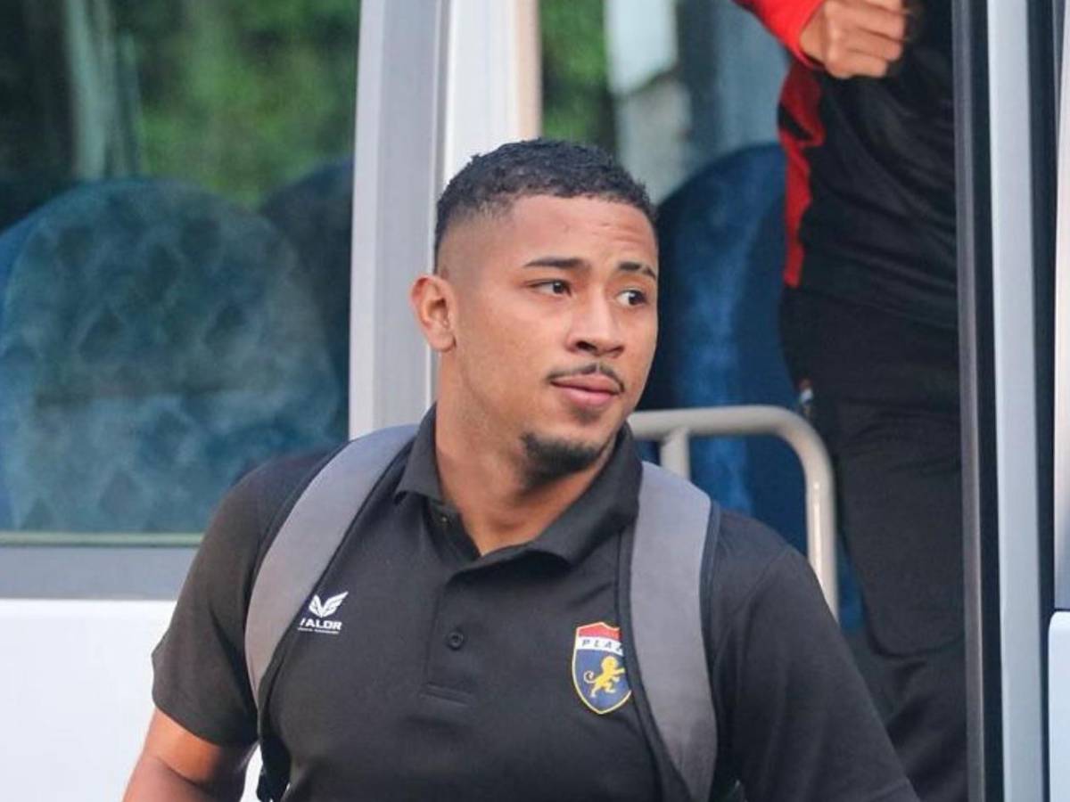 Motagua por tres fichajes top; vinculan a DT con Olimpia, respuesta de Auzmendi y legionario vuelve