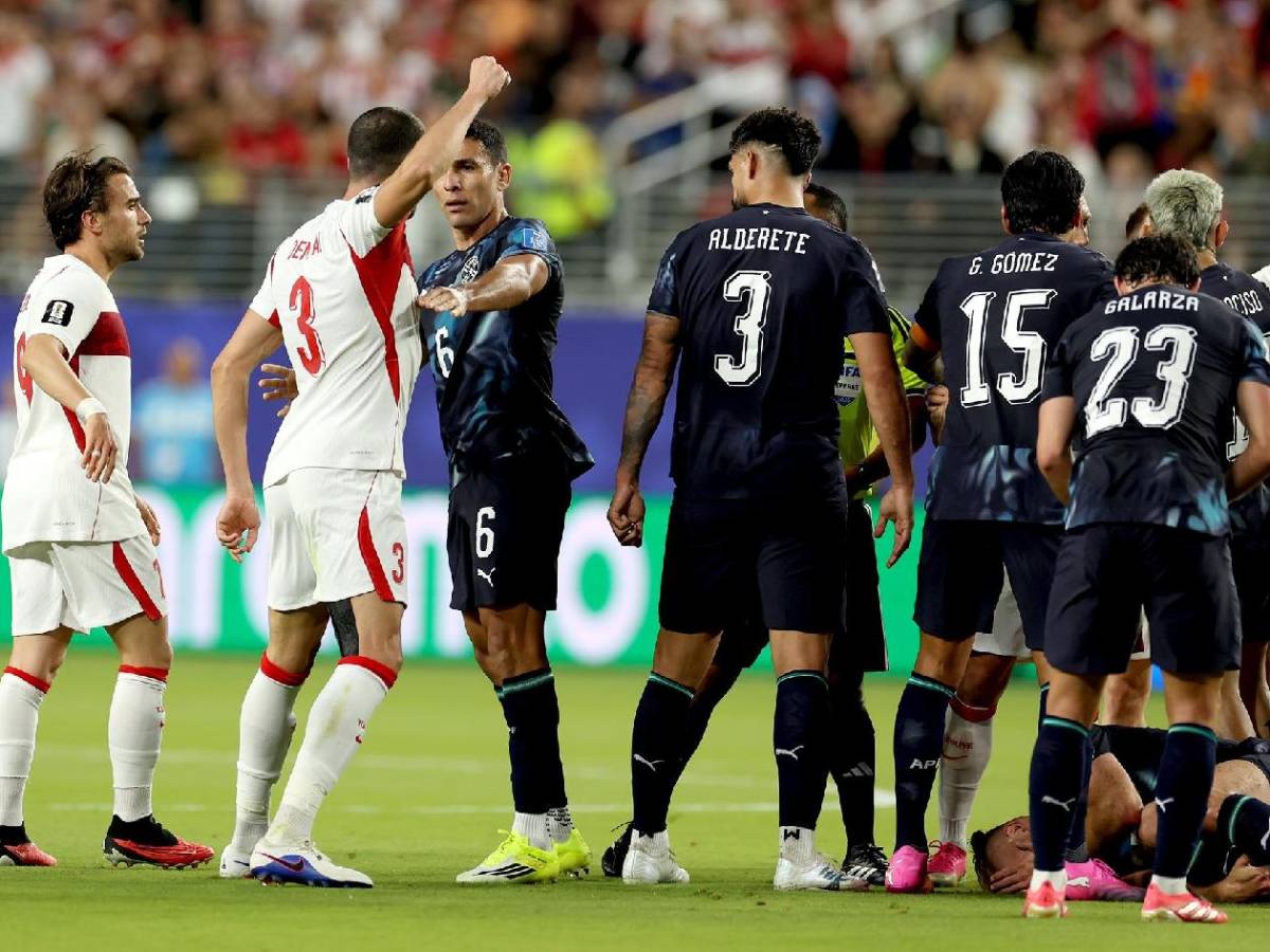 Barton con escandalosa expulsión en el Mundial, ley 'Vinicius-Prestianni' y bronca