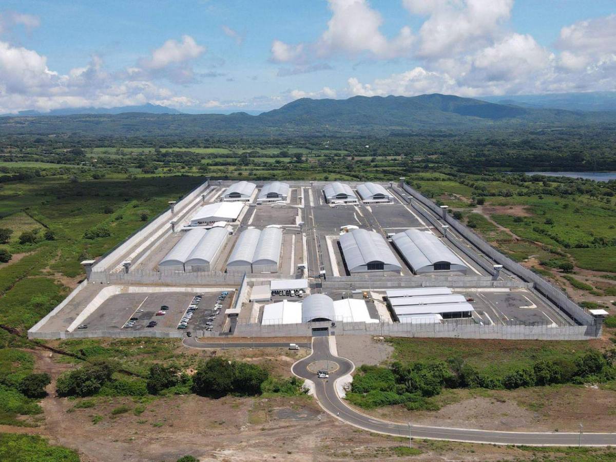 Honduras va por su propio Cecot: Así es la prisión que el país quiere copiar