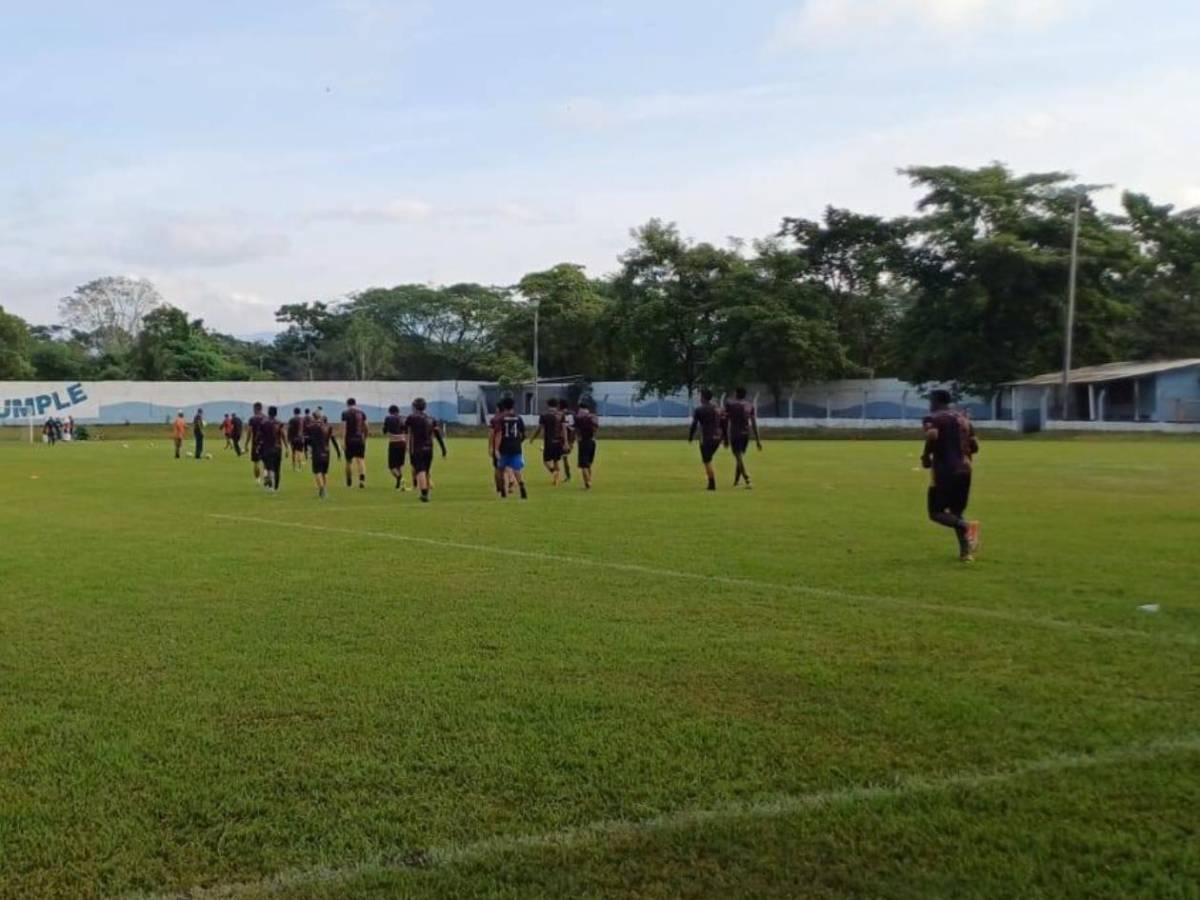Insólito: Equipo de Honduras pide desaparecer y denuncia a cuatro futbolistas