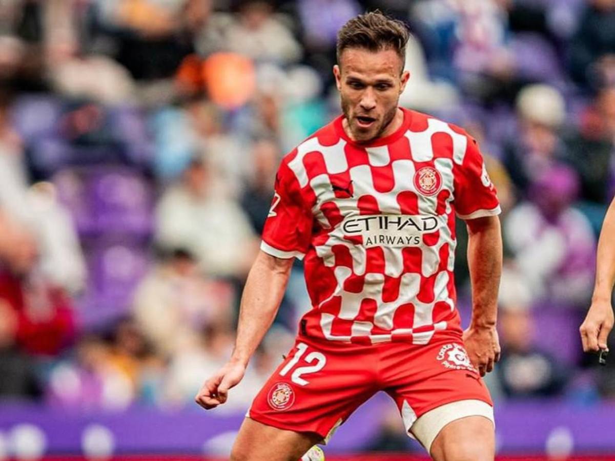 Real Madrid vende a jugador y va por crack; traiciona a su club por Barcelona