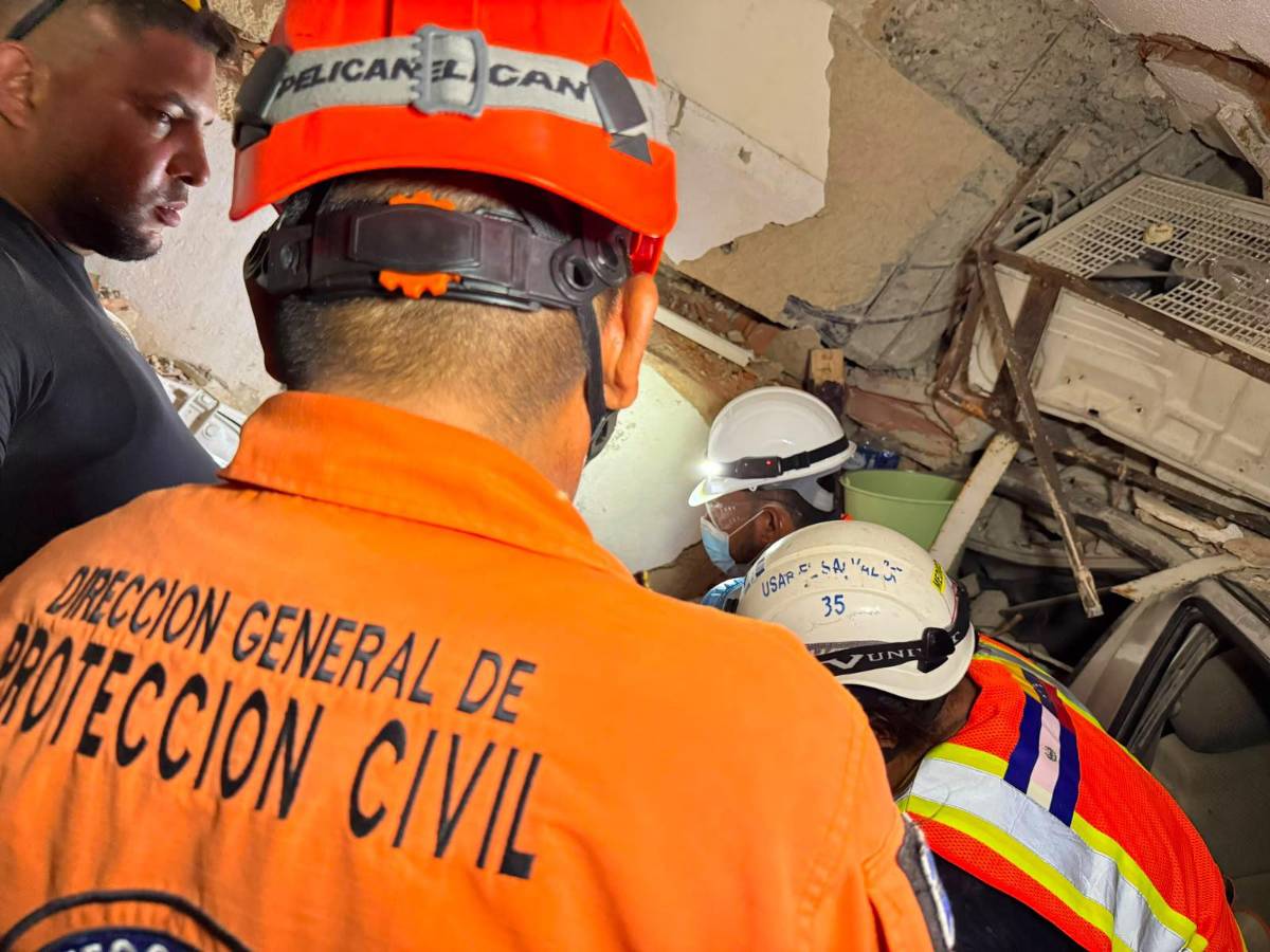 ¡Hemos rescatado a Camila!:  salvadoreños rescatan a joven  soterrada junto a su perrita en Venezuela