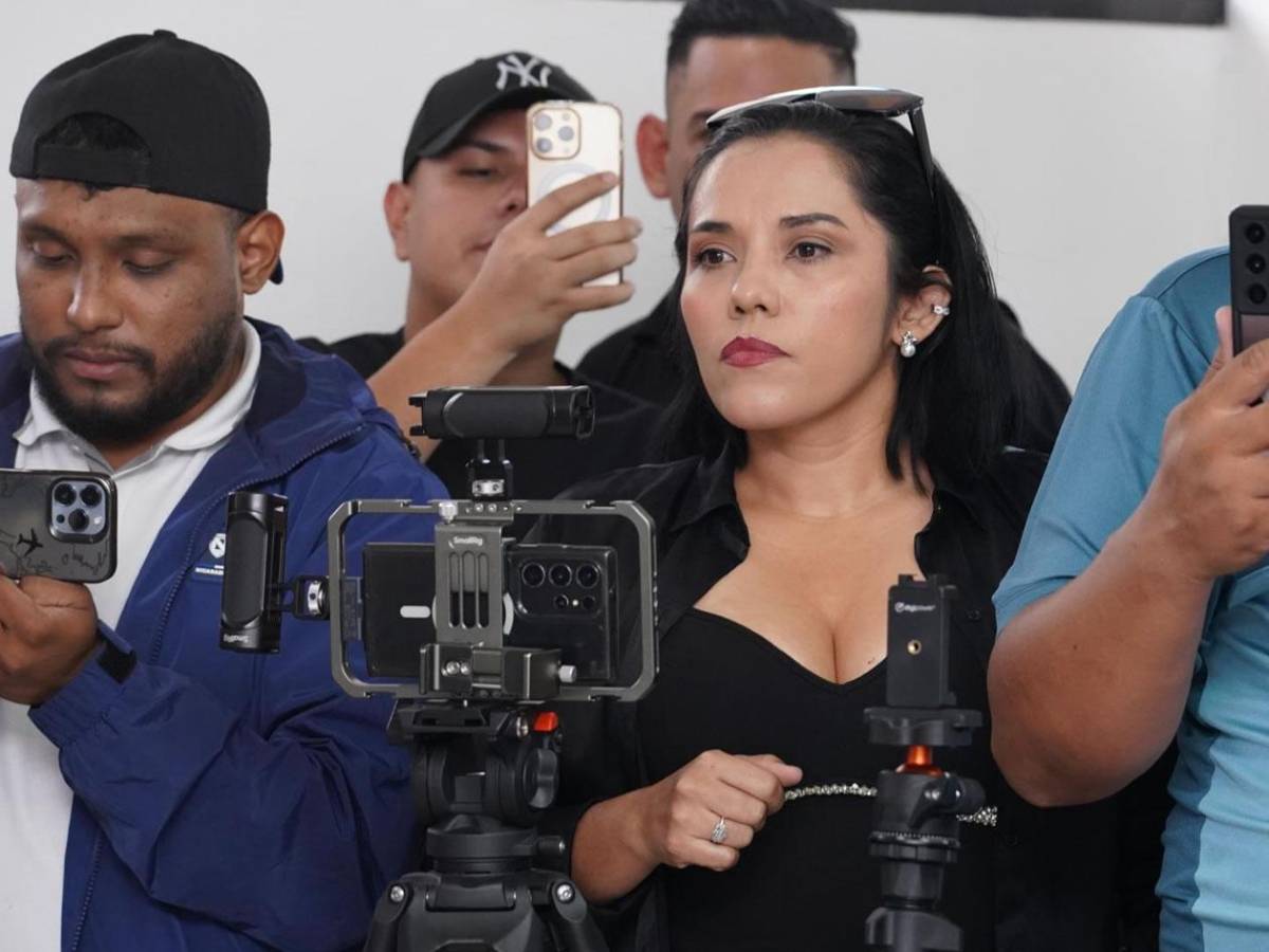 Así es la bella periodista que puso en su lugar al 'Fantasma' Figueroa