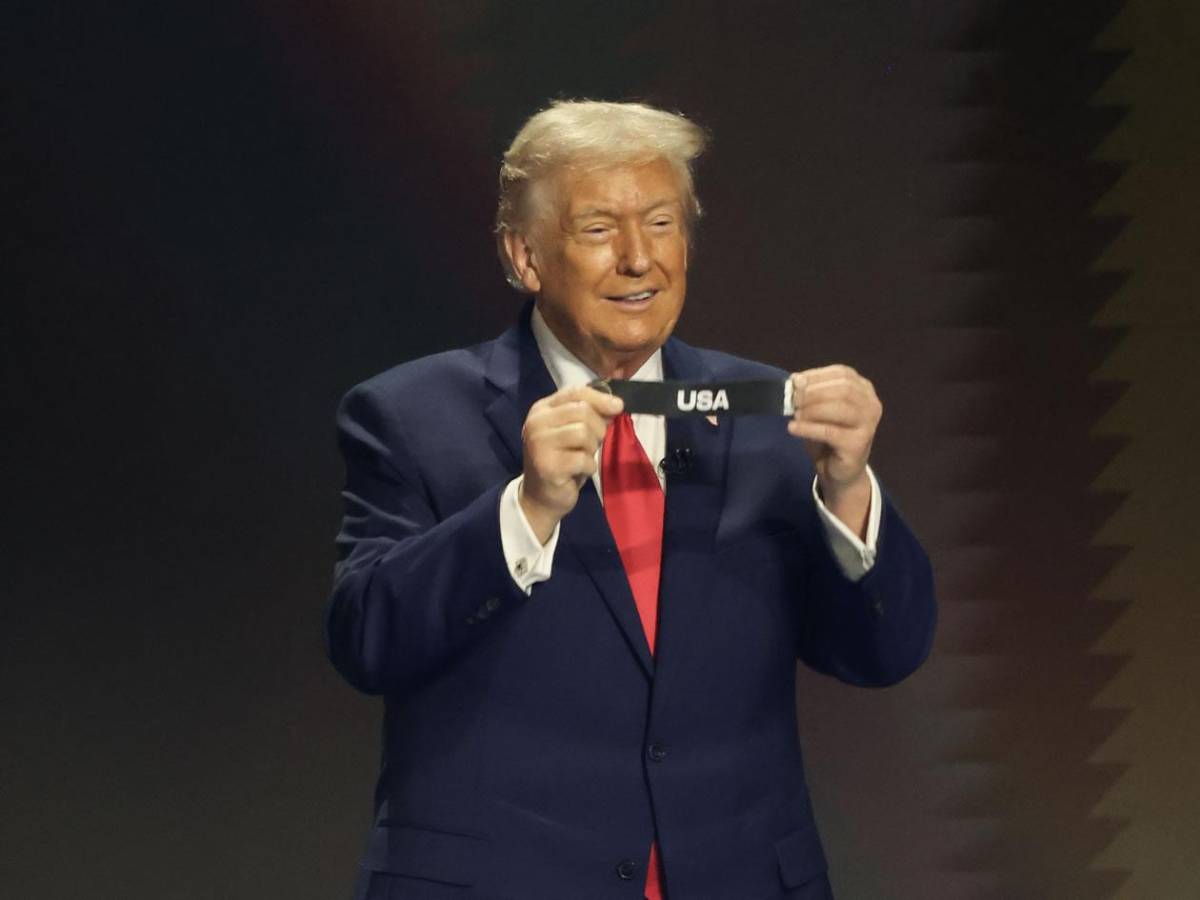 Mundial 2026: Bolas calientes, error del sorteo, DT se durmió y famosa robó miradas