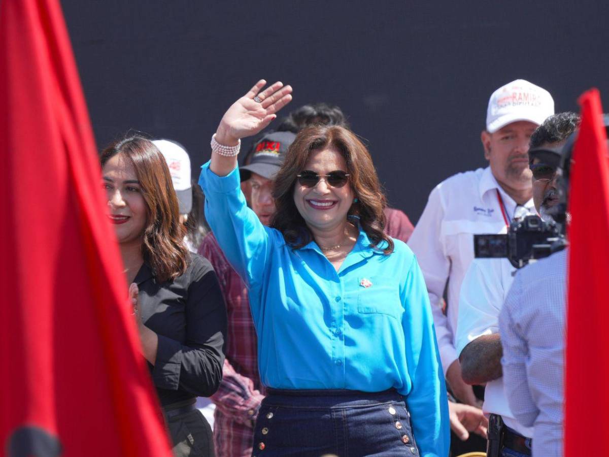 Enrique Arias sorprende con polémica declaración sobre Rixi Moncada