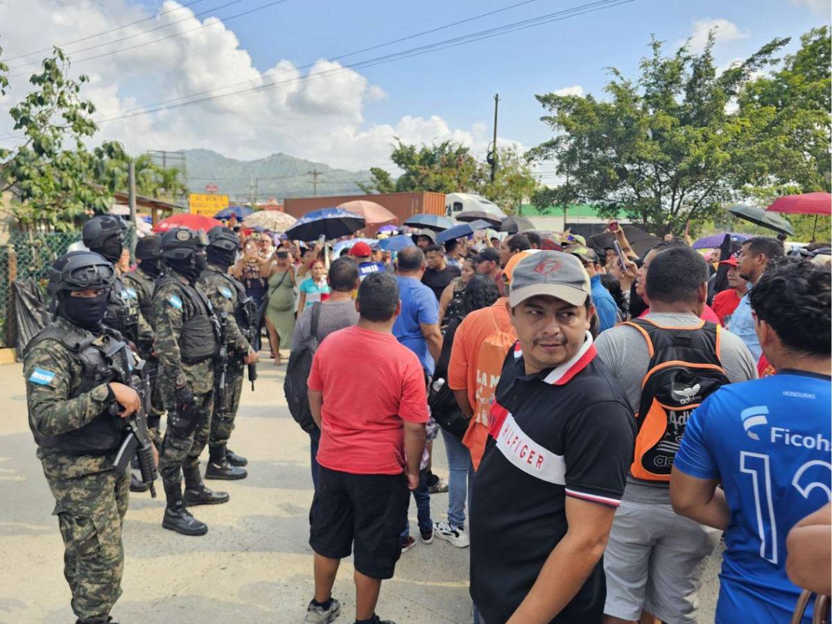 Tensión y caos por protestas de inversionistas de Koriun Inversiones en Choloma, Cortés