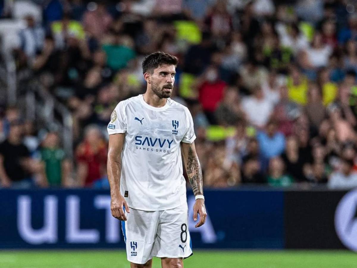 Barcelona va por crack; Real Madrid decide traerlo y Mourinho traiciona