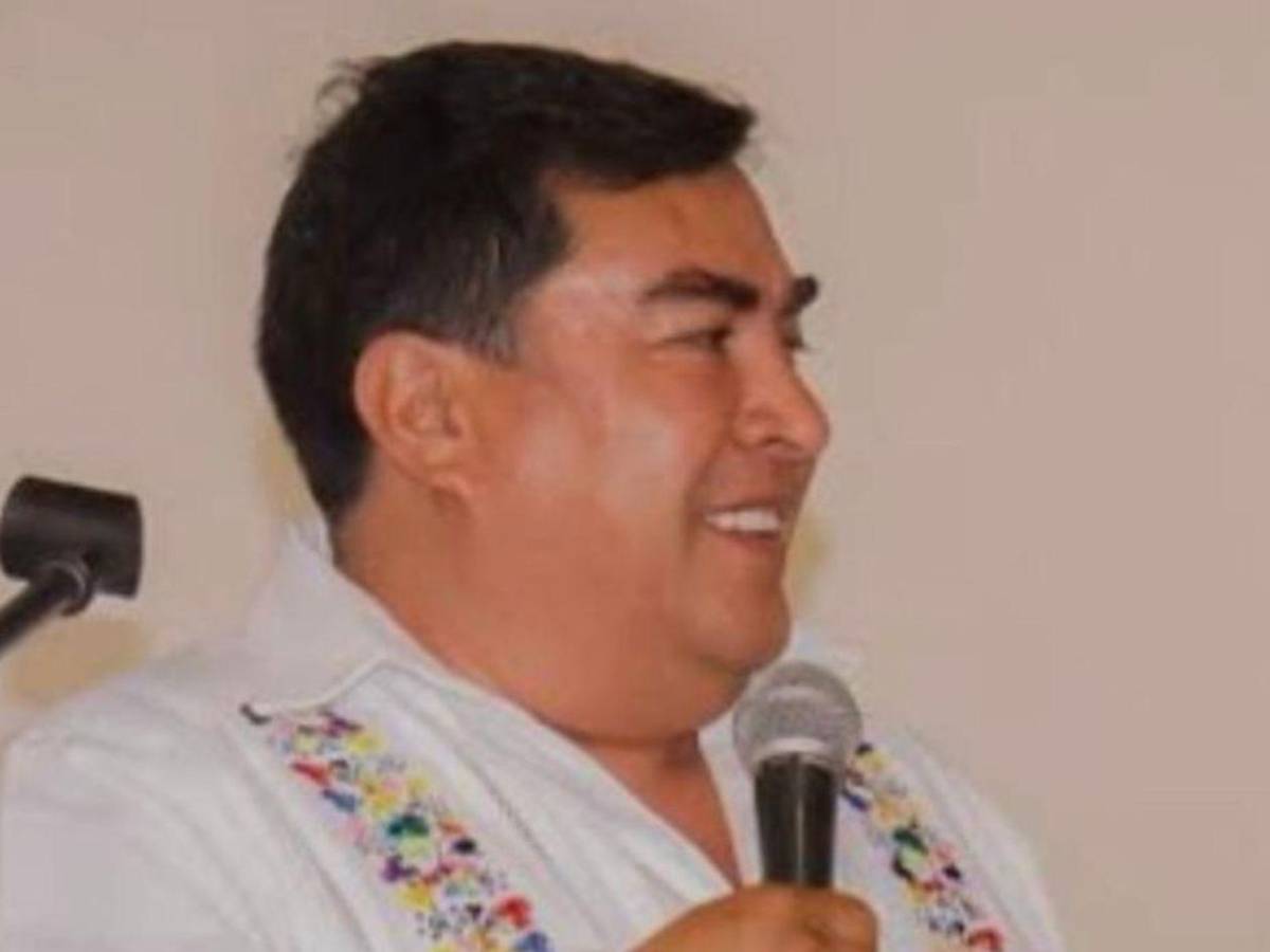 Comando de sicarios asesina al alcalde Salvador García y a su escolta en Michoacán