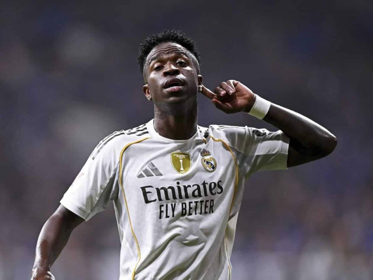 El DT que más cerca está del Real Madrid exige cuatro salidas y fichaje galáctico