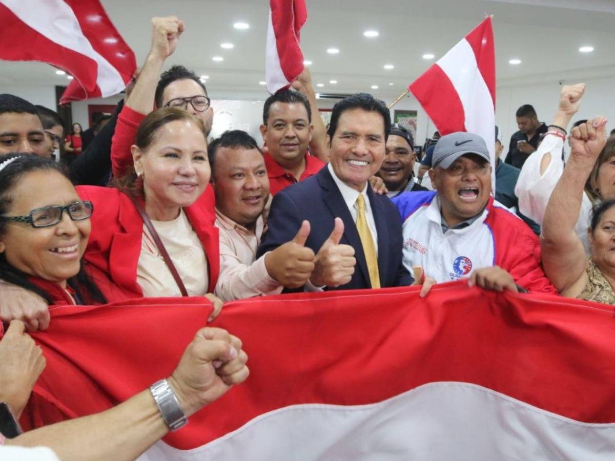 Euforia en el búnker liberal: Fotos del festejo tras ventaja de Nasralla