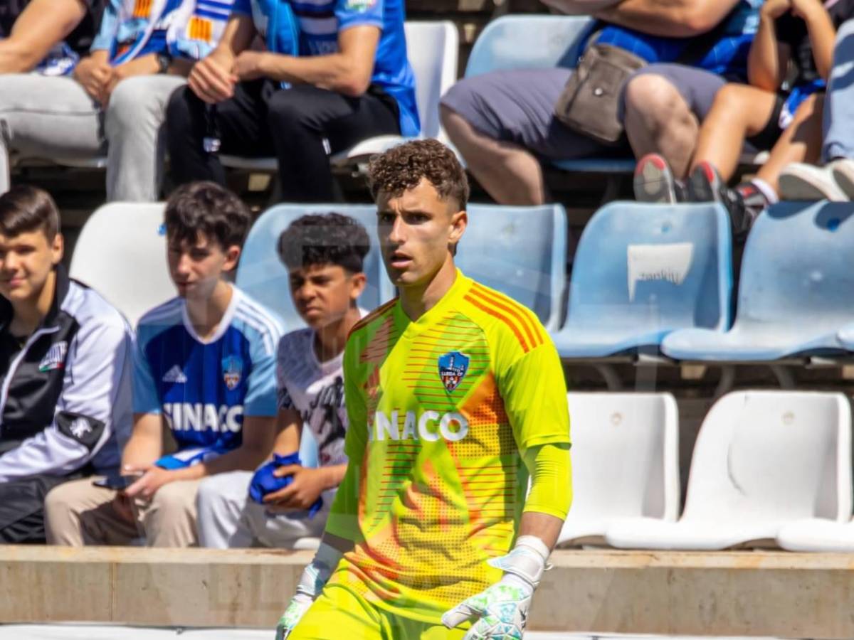 Despiden a todos sus futbolistas y quedan al borde de la desaparición