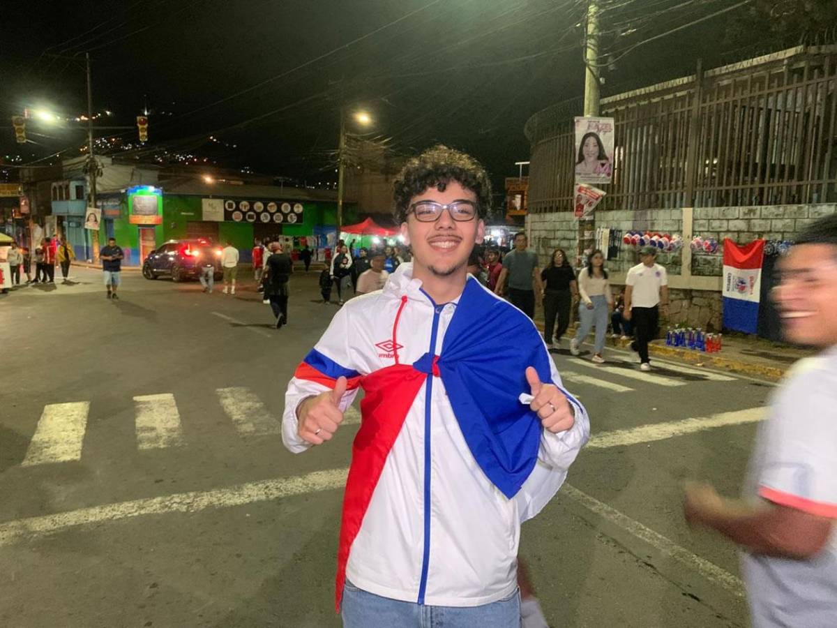 Bellezas, esposa de directivo, nueva pantalla y el retraso en el Olimpia vs Motagua