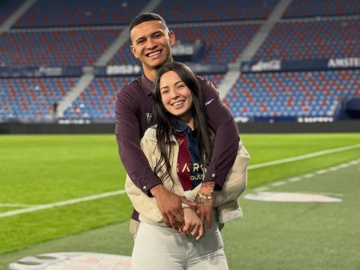 Esposa de futbolista de Honduras reacciona sin rodeos tras críticas por derrota ante Martinica