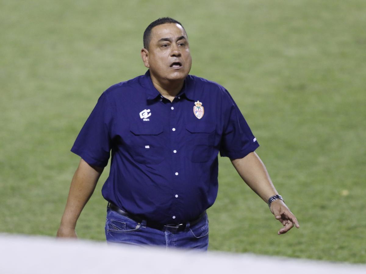 Jhon Jairo López es nuevo timonel del Génesis.