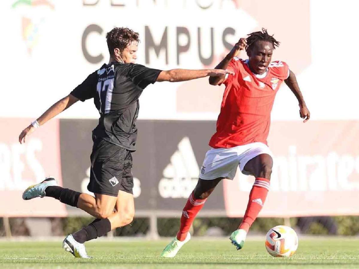 Terrible: Apuñalan a futbolista en Europa y esto informan sobre su estado