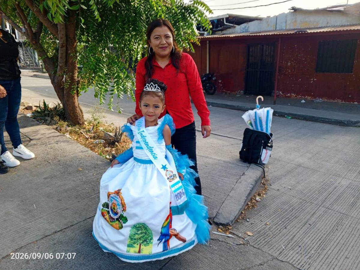 Así se viven los desfiles de prebásica por los 205 años de independencia en Tegucigalpa