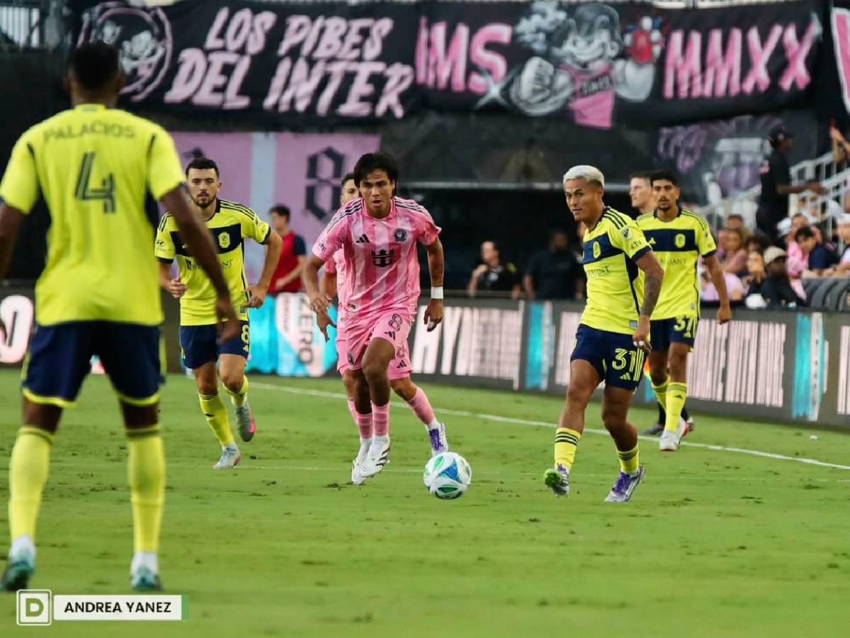 El saludo entre Messi-Nájar, 'regalo' al argentino y lo que pasó al final del Inter-Nashville