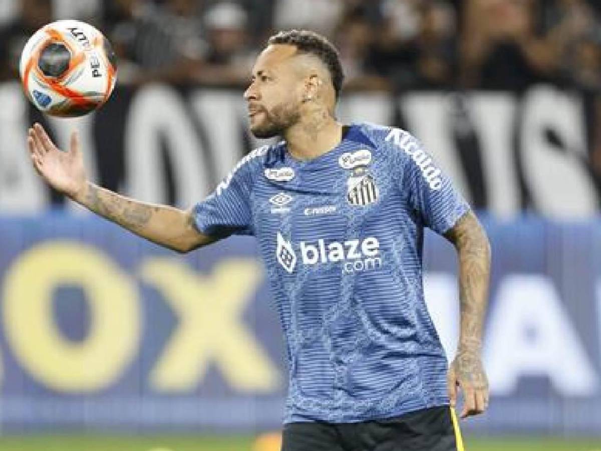 Neymar sufrió su primera derrota, su dura crítica en Brasil y gesto con Depay